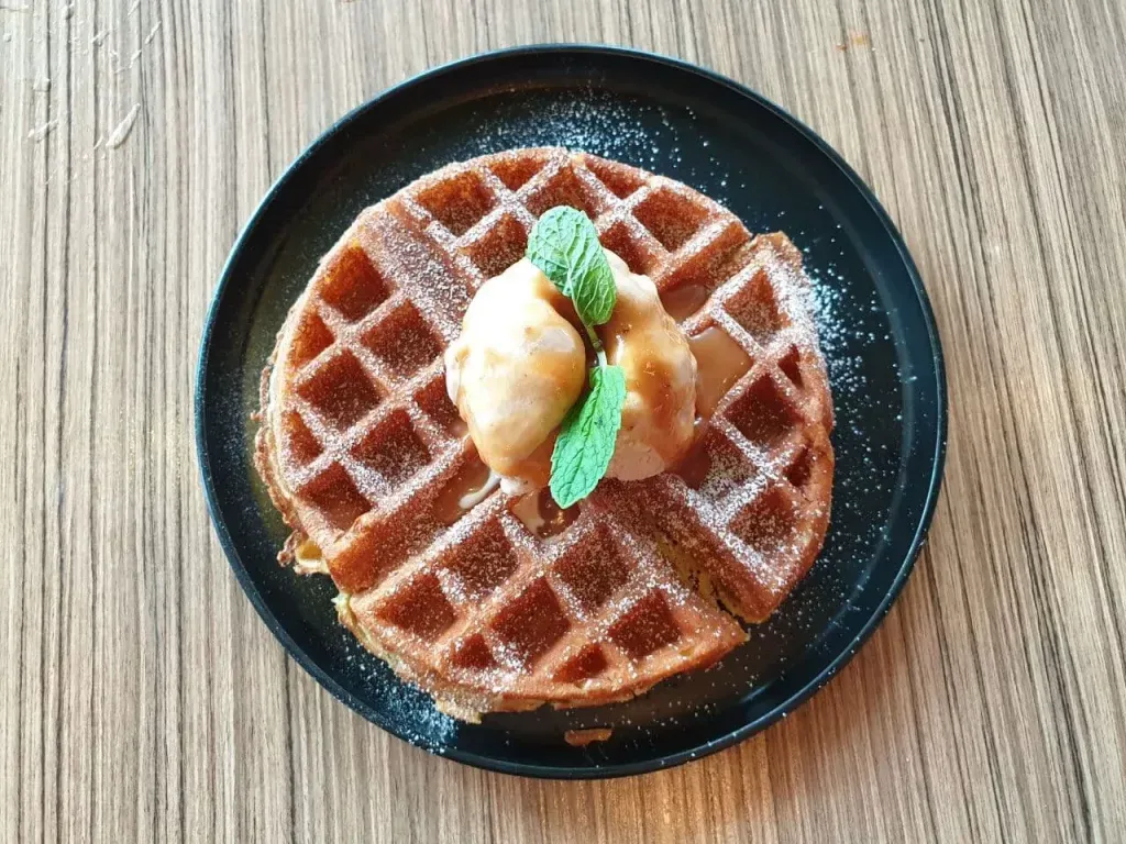 Refuel Cafe -  Salted Caramel Waffle